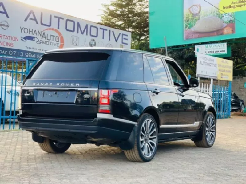 Land Rover Range Rover Vogue   - 2014