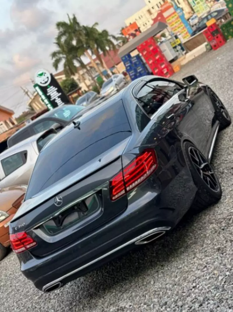 Mercedes-Benz E350 - 2016