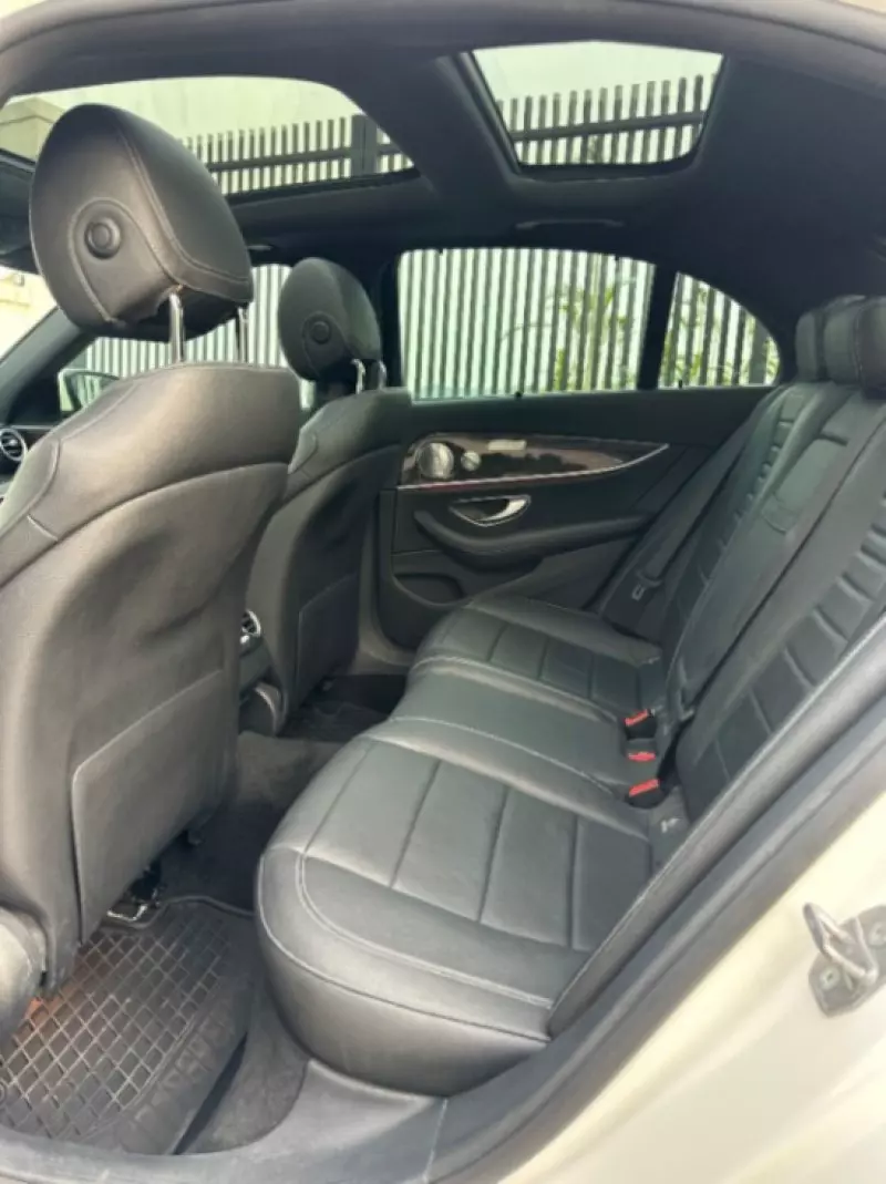 Mercedes-Benz 400   - 2017
