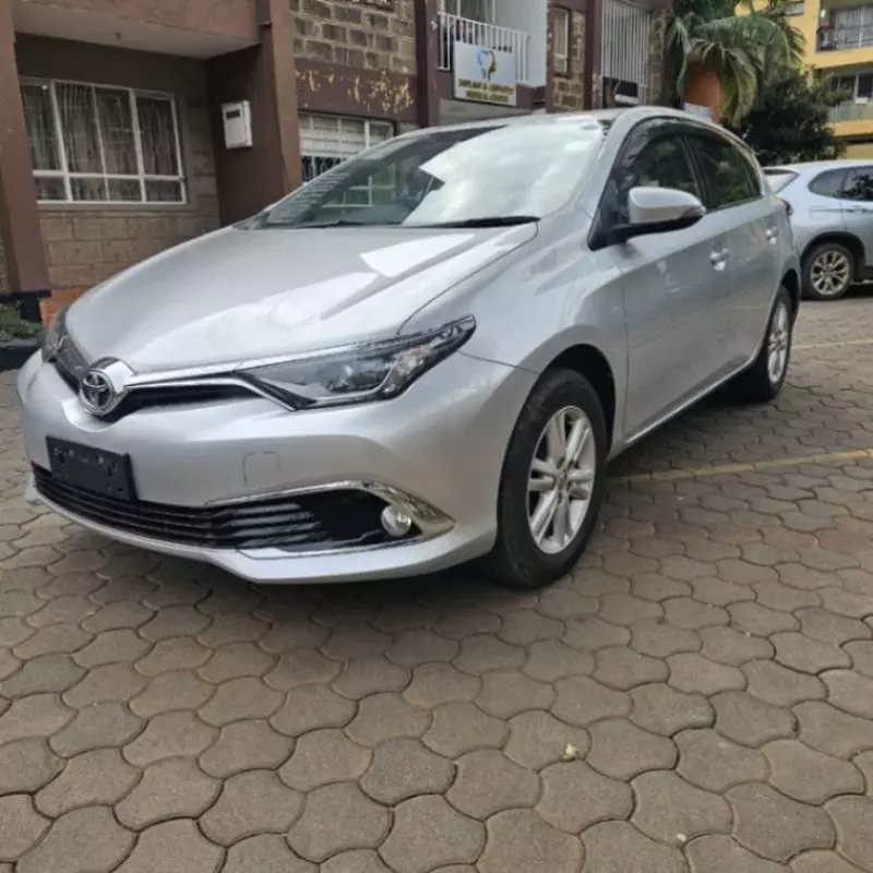 Toyota Auris   - 2017