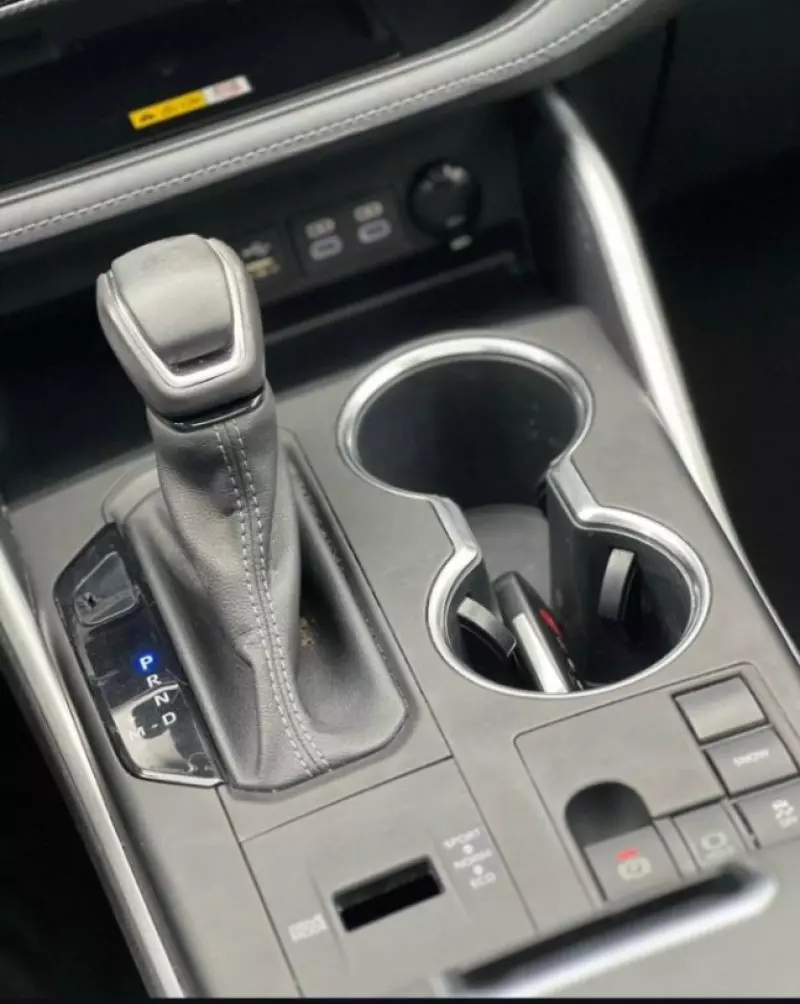 Toyota Highlander   - 2023