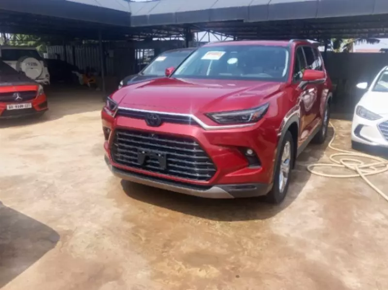 TOYOTA Highlander   - 2025