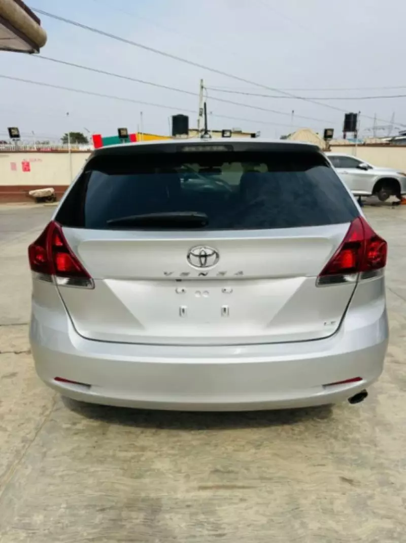 Toyota Venza - 2013