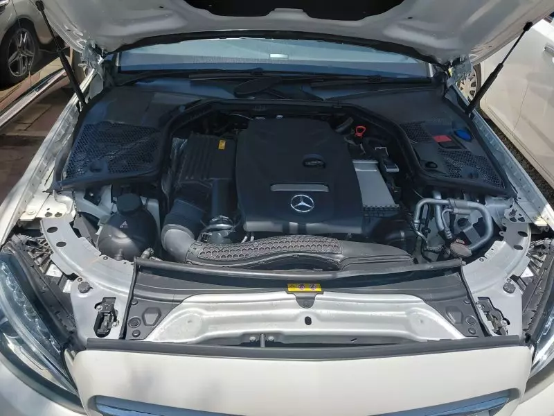 Mercedes-Benz C 180 - 2016