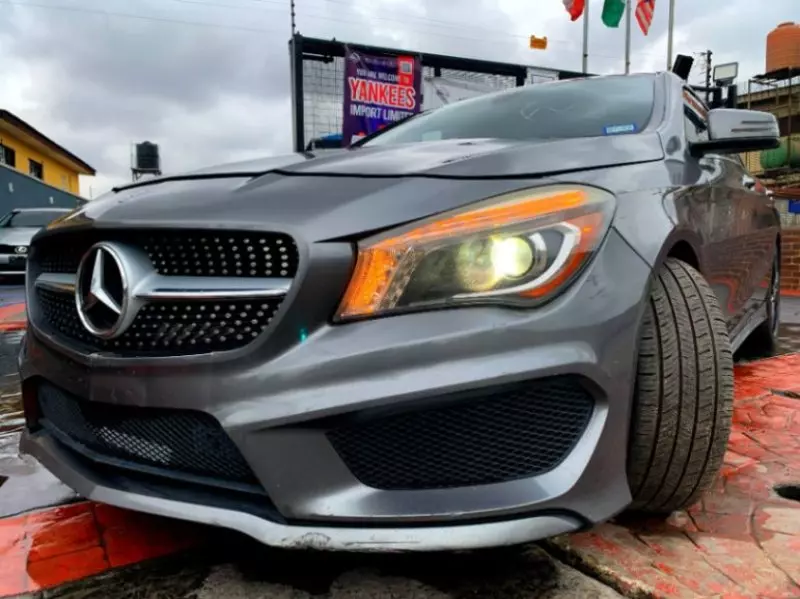 Mercedes-Benz CLA 250   - 2015