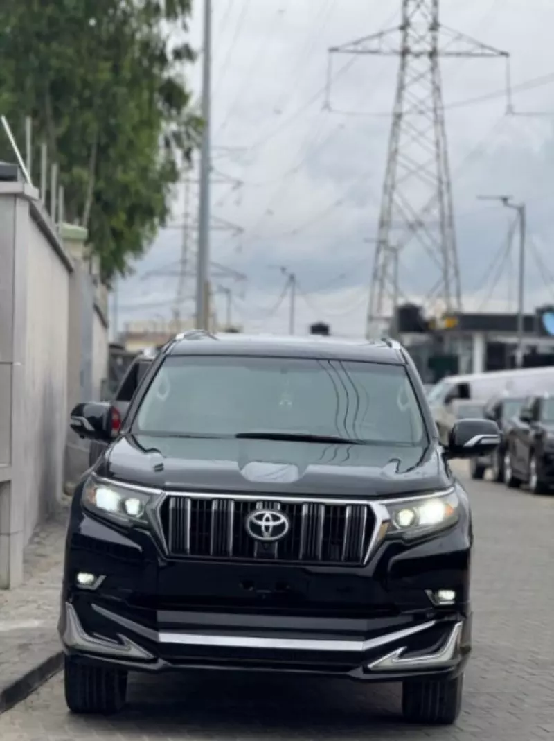 TOYOTA Prado   - 2019