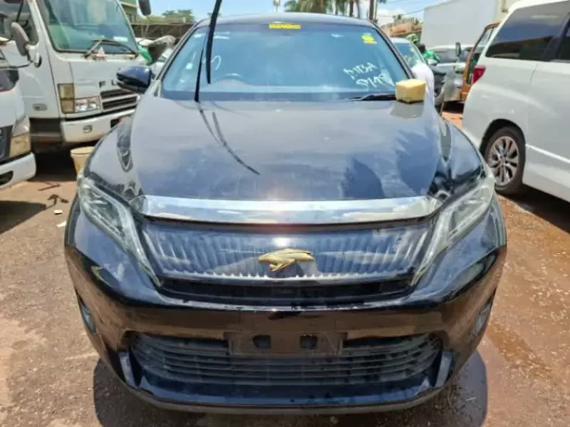 TOYOTA Harrier   - 2017