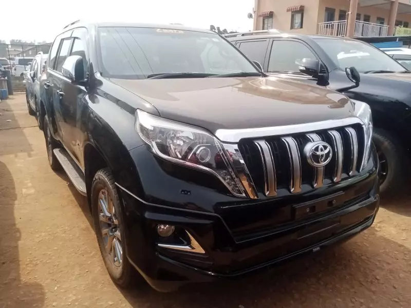Toyota Landcruiser Prado   - 2016