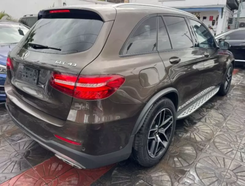 Mercedes-Benz GLC 43 AMG   - 2017