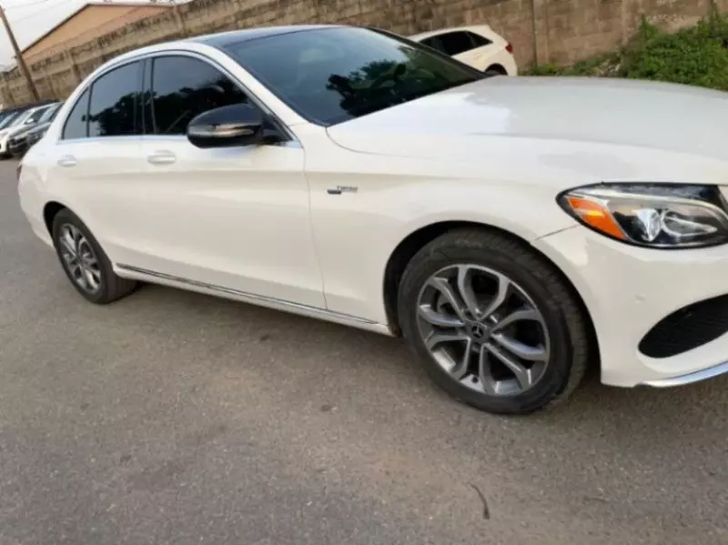 Mercedes-Benz C-Class   - 2016