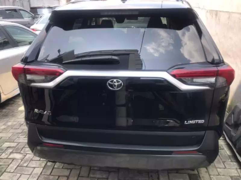 TOYOTA Rav4   - 2019