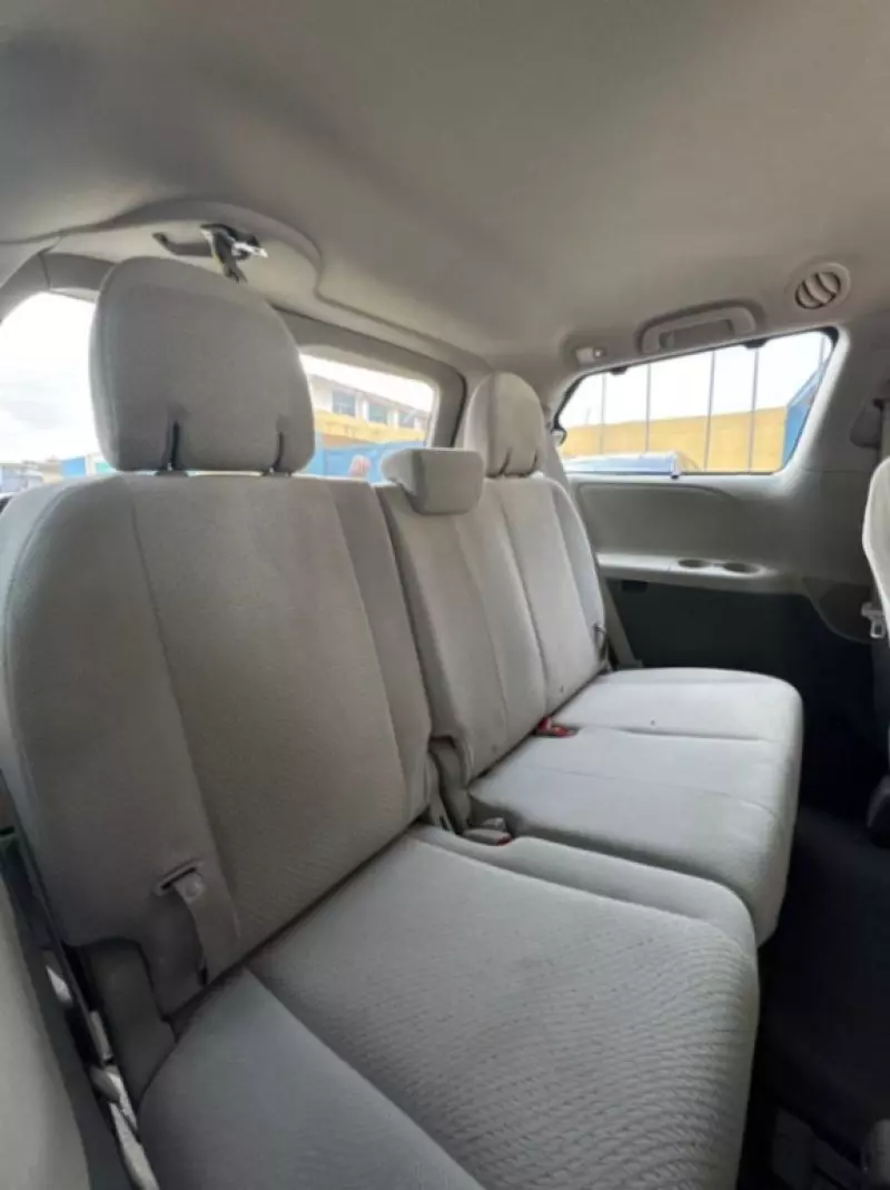 Toyota Sienna   - 2012