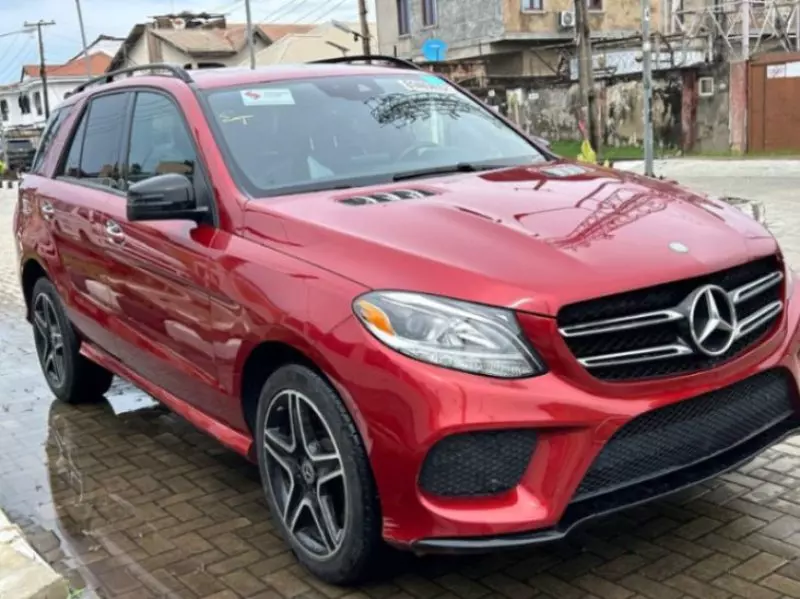 Mercedes-Benz GLE 350 - 2018
