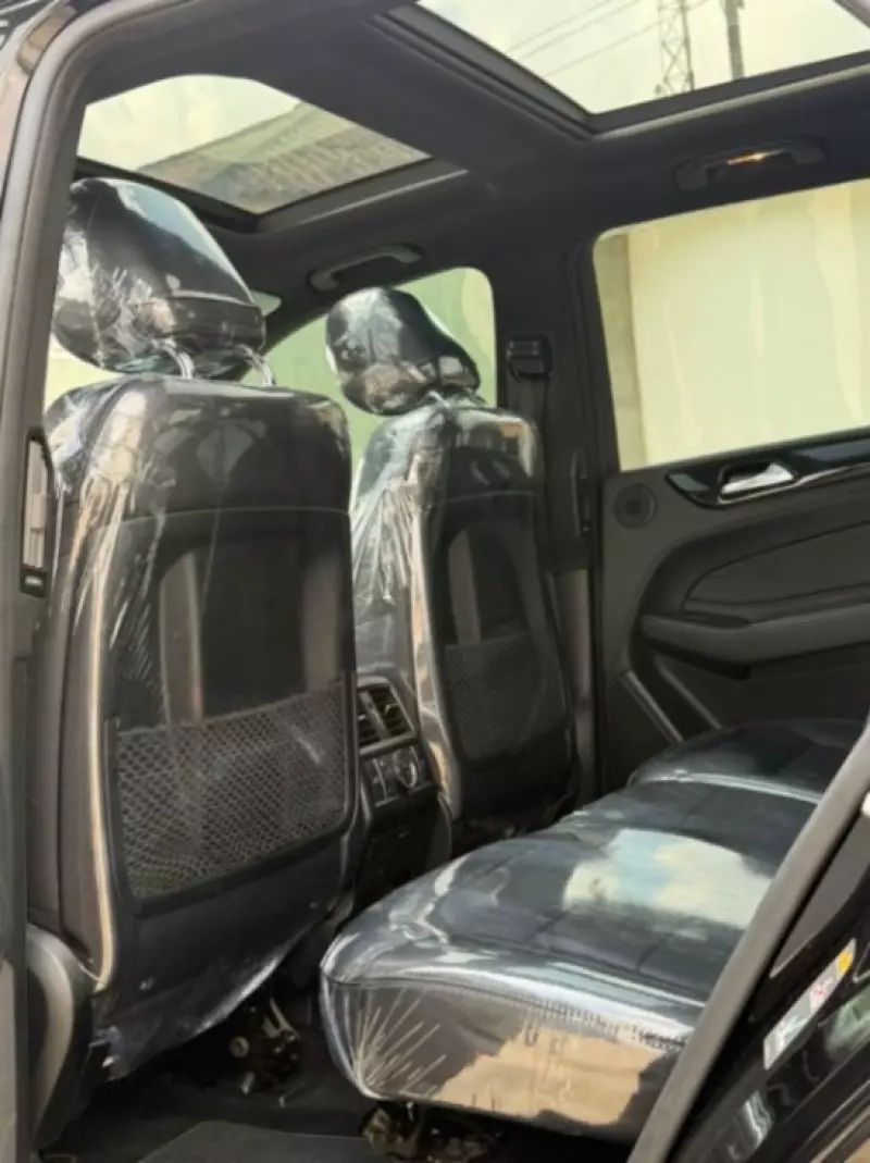 Mercedes-Benz GLE 400 - 2016