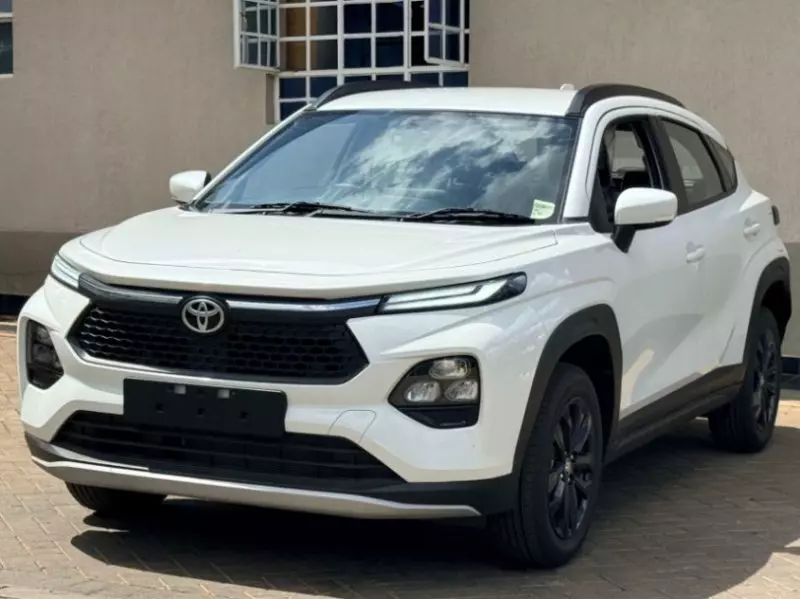 Toyota Urban Cruiser   - 2024