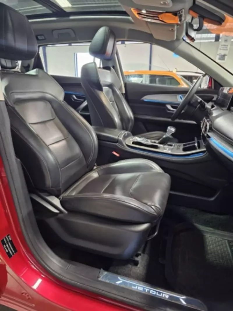 JETOUR X70 Plus   - 2023