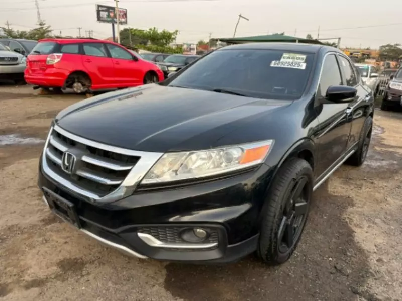 Honda Crosstour   - 2013