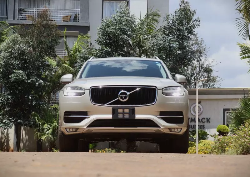 Volvo XC90   - 2016