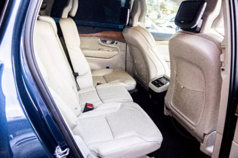 Volvo XC90   - 2019