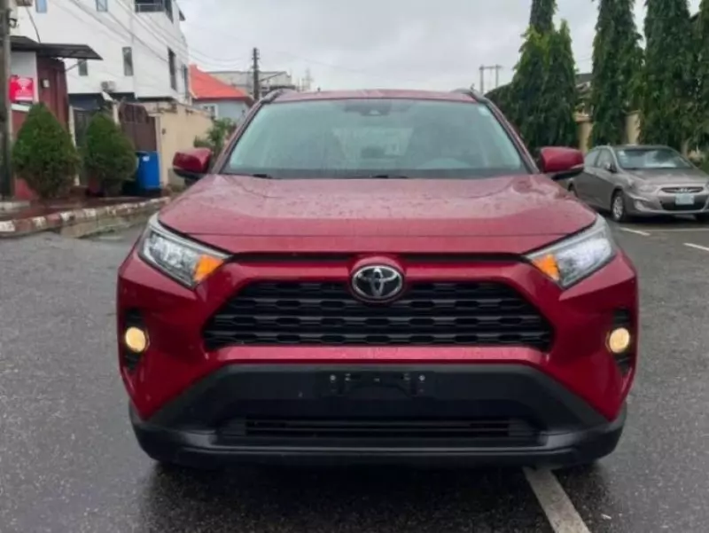 TOYOTA RAV 4   - 2019