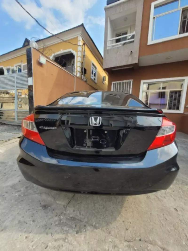 Honda Civic   - 2013