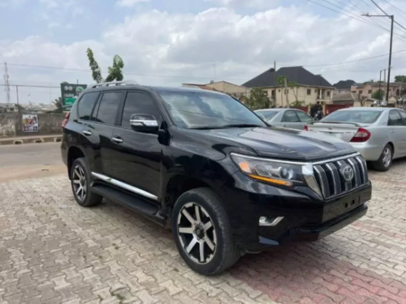 Toyota Prado - 2012