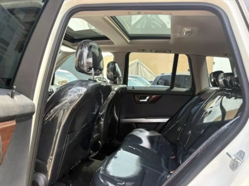 Mercedes-Benz Glk-class   - 2012