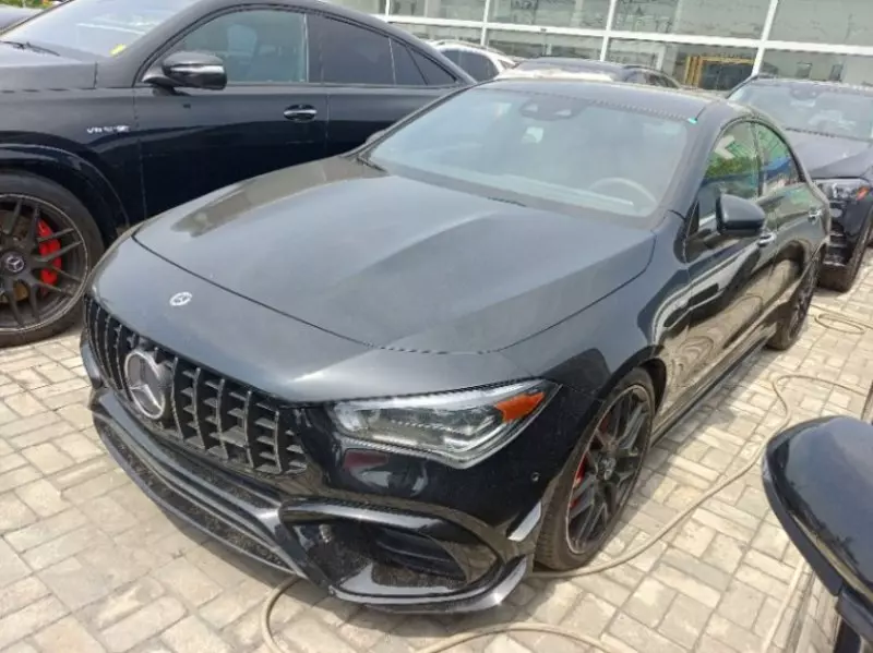 Mercedes-Benz CLA 45 AMG   - 2021