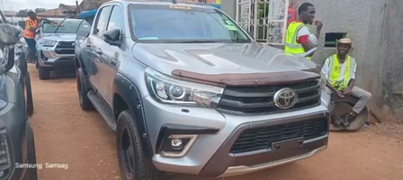 TOYOTA Hilux   - 2017