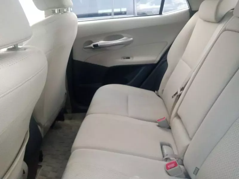 Toyota Auris   - 2012
