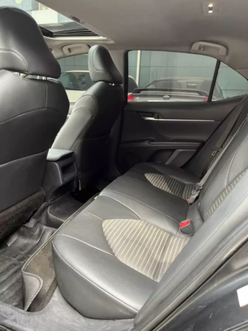 Toyota Camry   - 2018