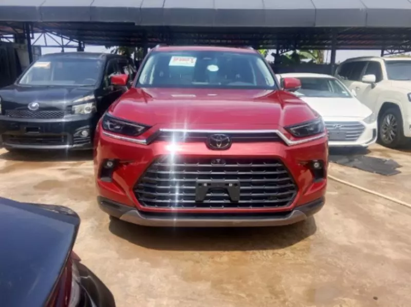 TOYOTA Highlander   - 2025