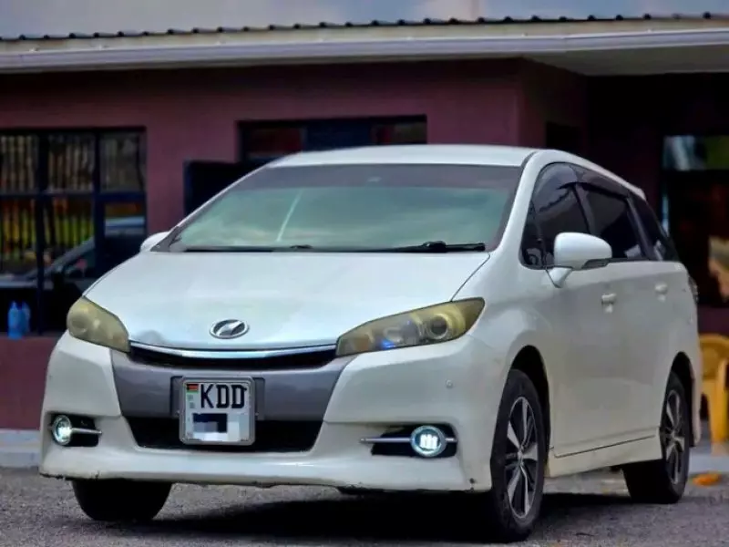 Toyota Wish   - 2014