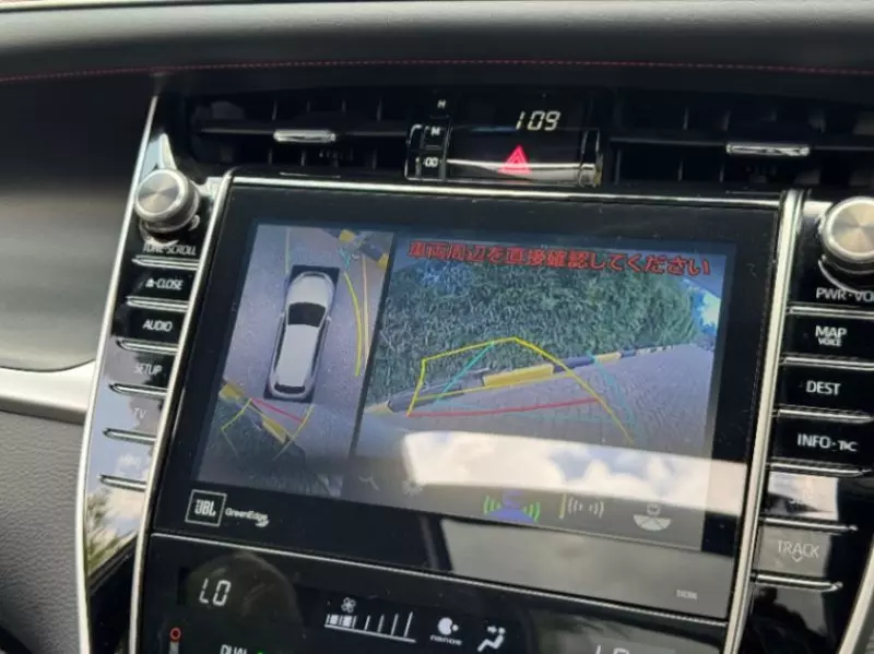 Toyota Harrier   - 2018