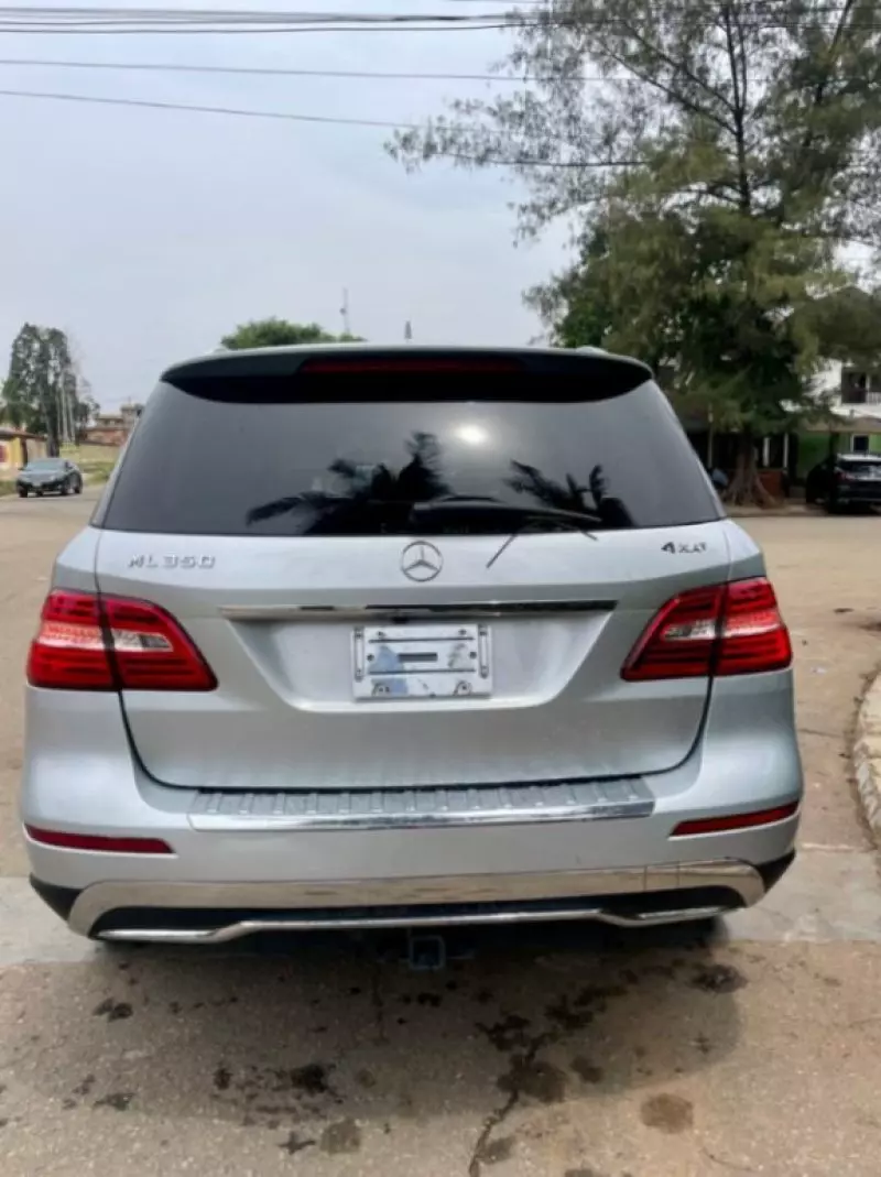 Mercedes-Benz ML-Class   - 2013