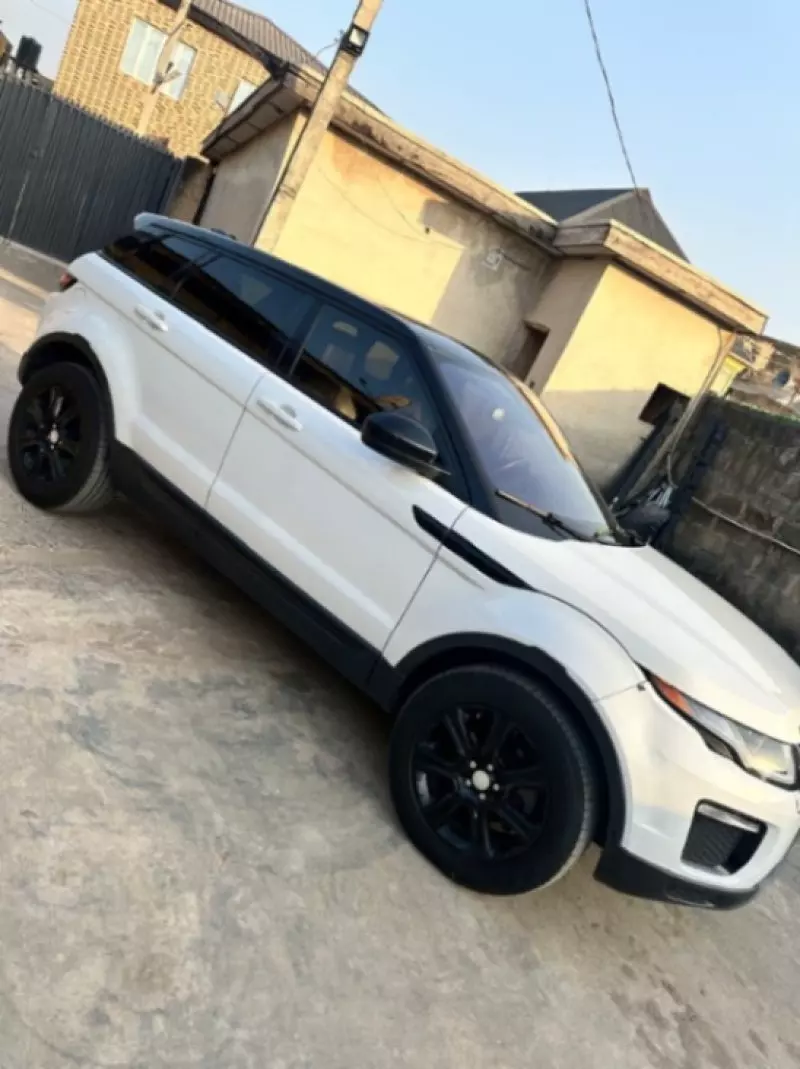 RANGE ROVER Vogue   - 2017