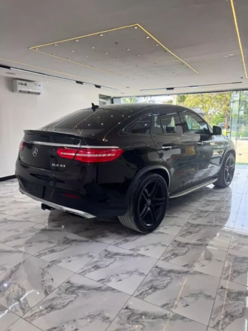Mercedes-Benz GLE 43 AMG   - 2017