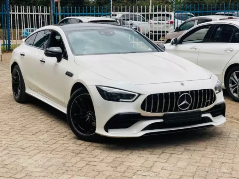Mercedes-Benz AMG GT   - 2020