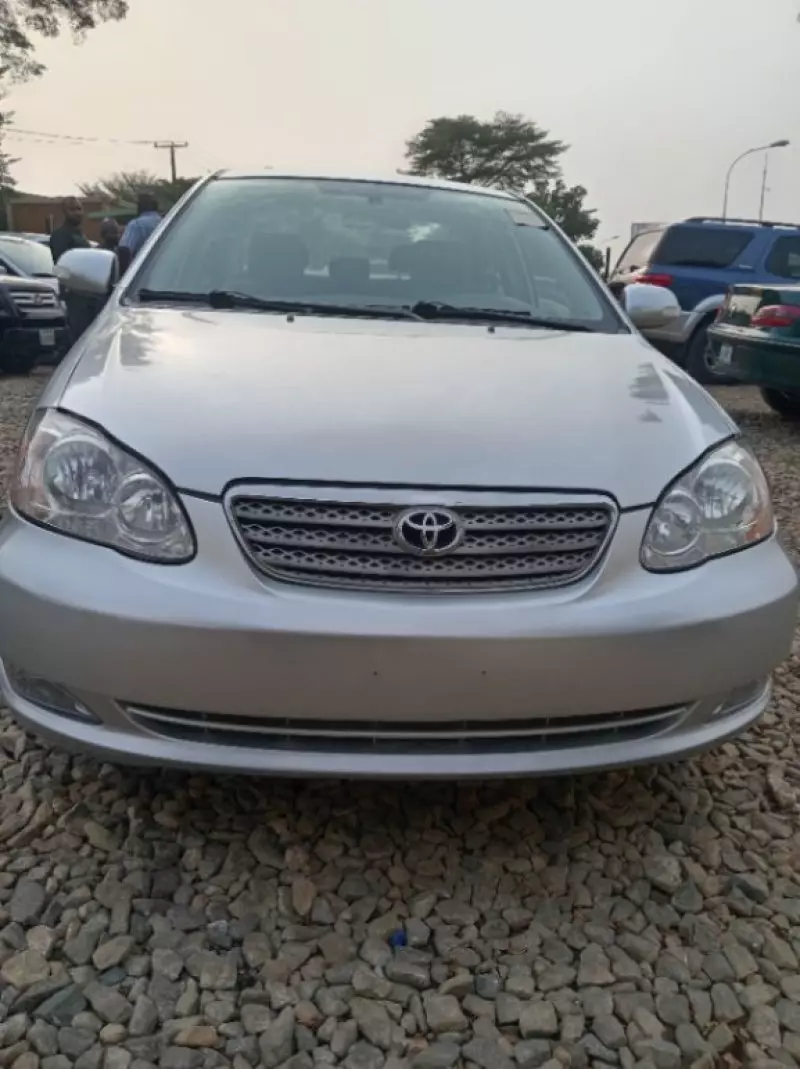 Toyota Corolla   - 2007