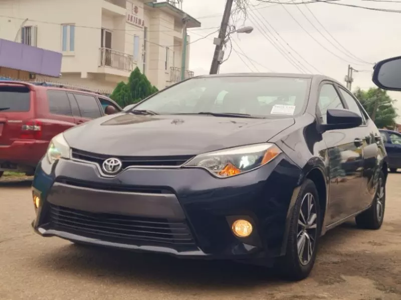 TOYOTA Corolla   - 2016