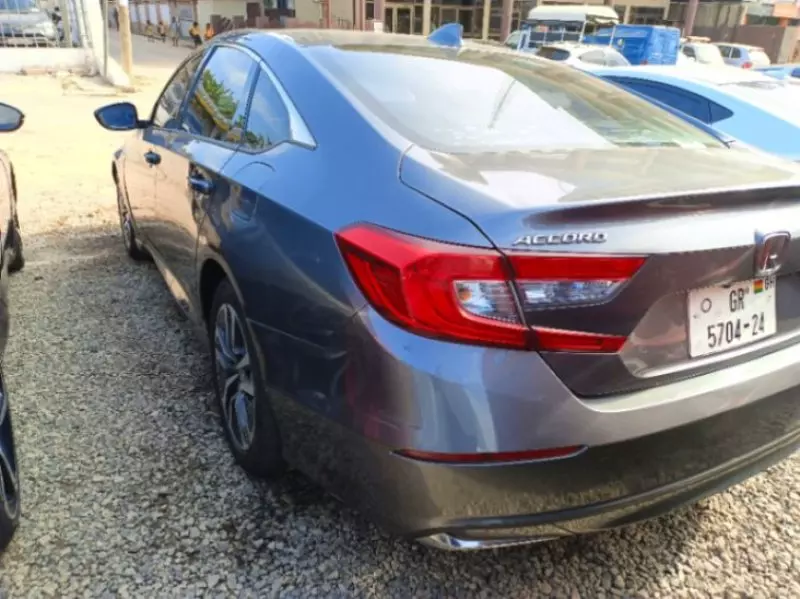 Honda Accord   - 2019