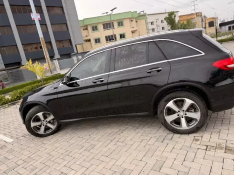 Mercedes-Benz GLC-Class   - 2016