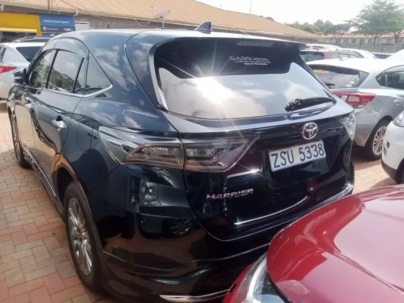 TOYOTA Harrier   - 2017