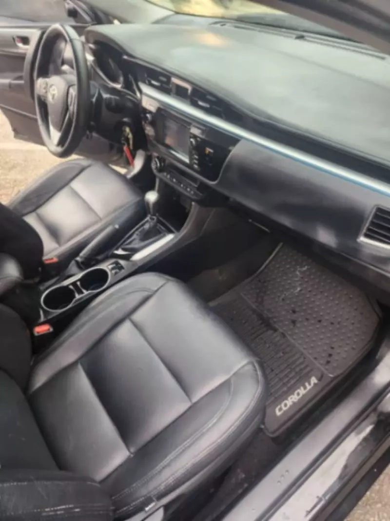TOYOTA Corolla   - 2015