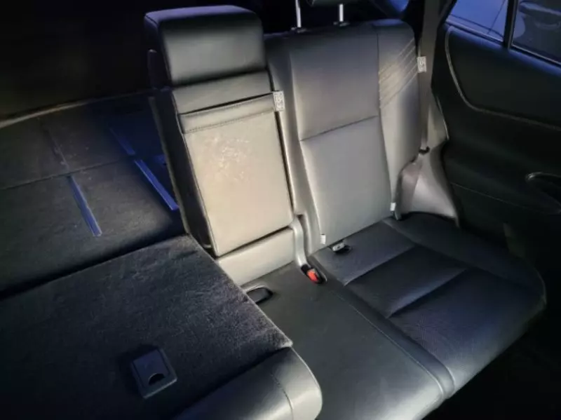 Toyota Harrier   - 2018