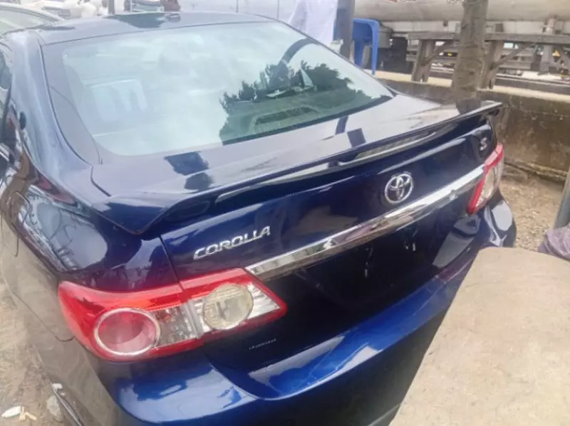TOYOTA Corolla   - 2013