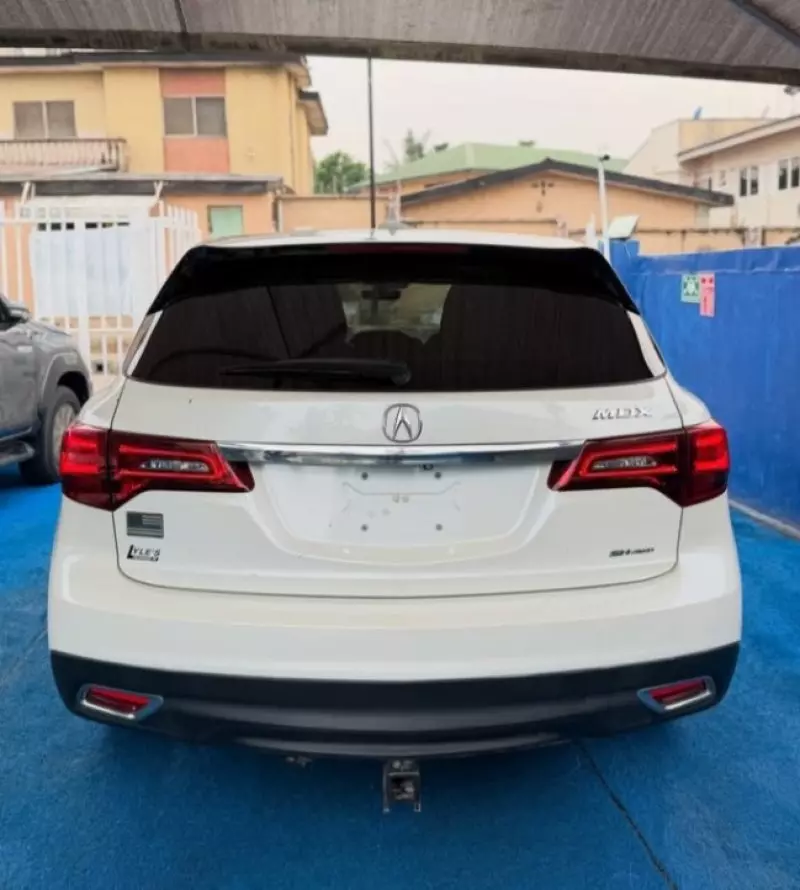 Acura MDX   - 2016
