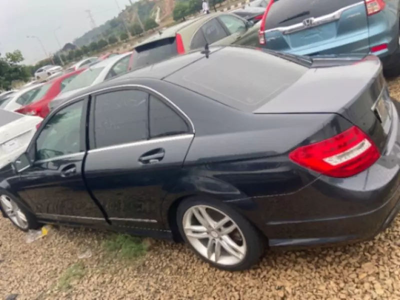 Mercedes-Benz C-Class   - 2013