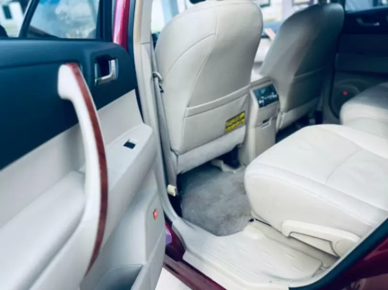 Toyota Highlander   - 2009