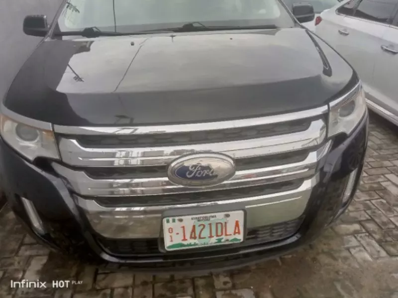 Ford Edge   - 2011